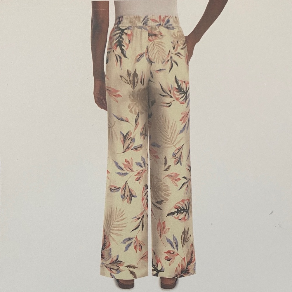 Briggs Ladies Linen Blend Pull-On Pants Sz: Large  Tan Floral (discount price) - Picture 8 of 9